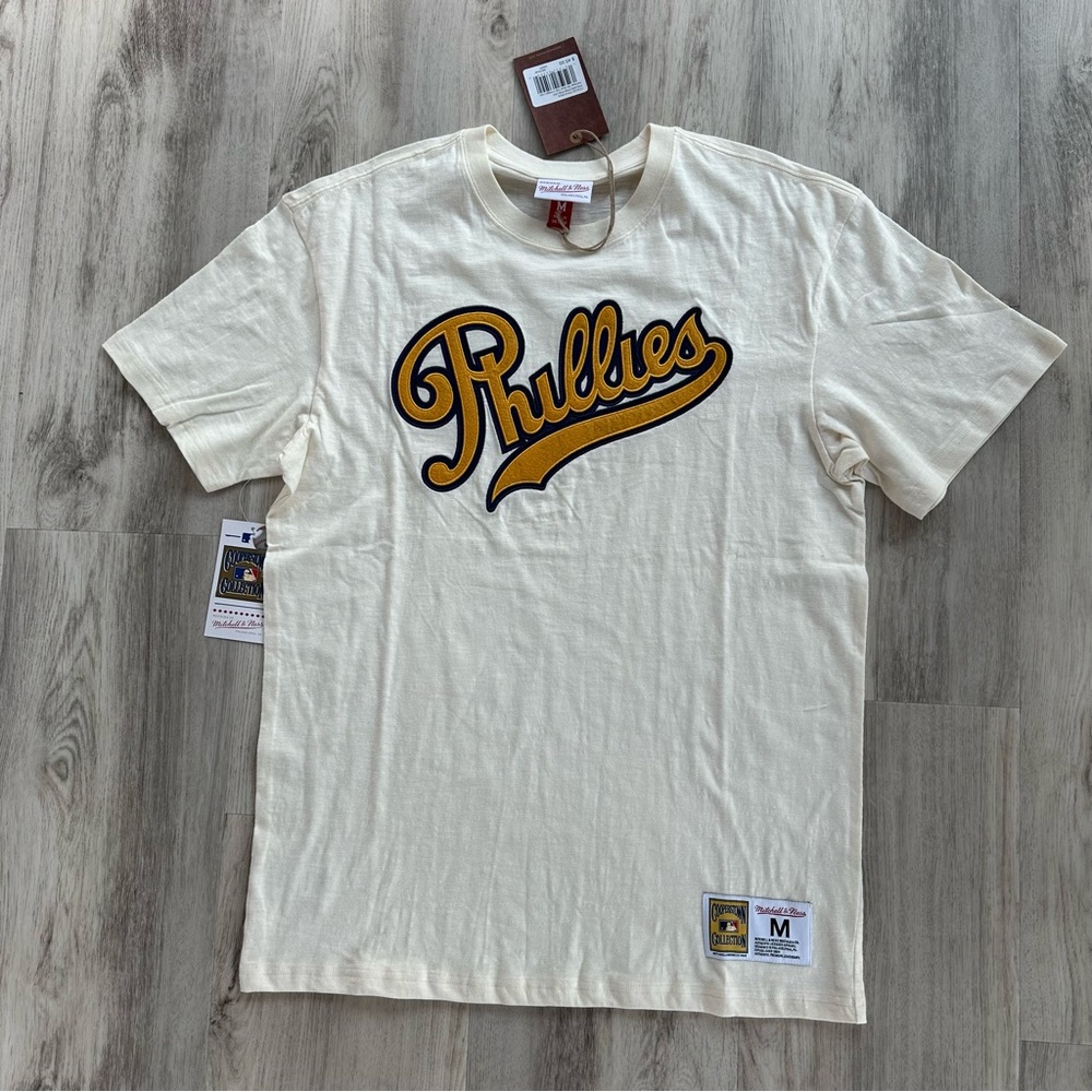 Mitchell & Ness Men's Cream Philadelphia Phillies Heritage Vintage Slub T-Shirt